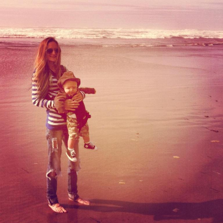 561582_406870819380032_849381266_n